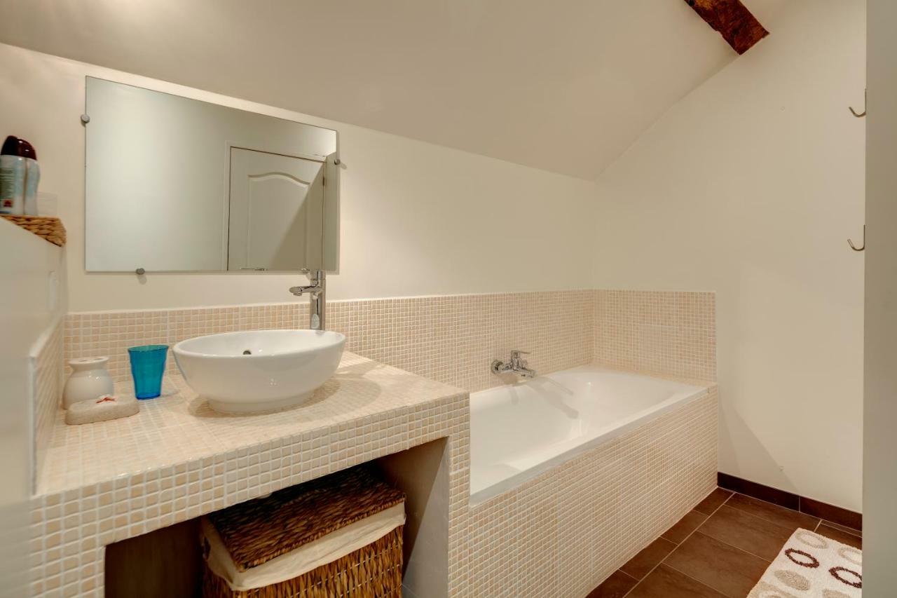 Chambres Et Table D'Hotes La Panacee Cuzance 외부 사진